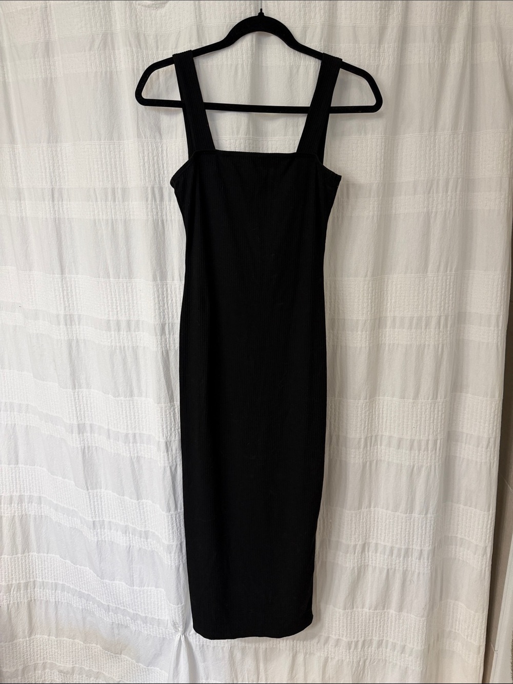 Amazon Black Square-Neck Midi Dress
